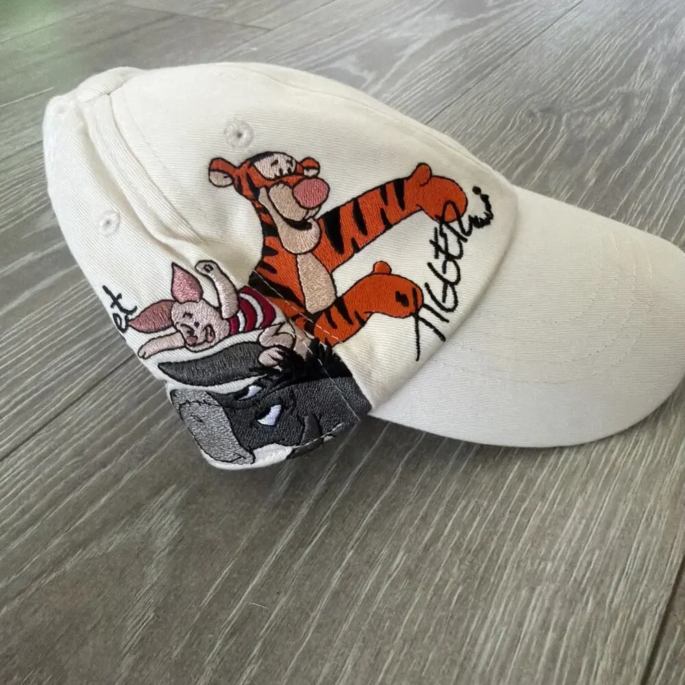 Vintage Walt Disney World Winnie Pooh + friends hat Sz YOUTH embroidered